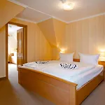 Anke Im Haus Wega Апартаменты *