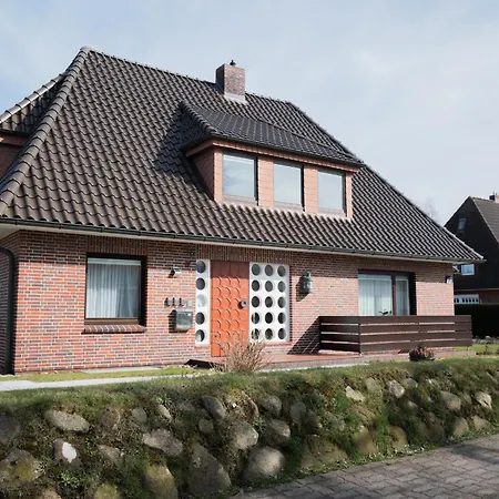 Anke Im Haus Wega